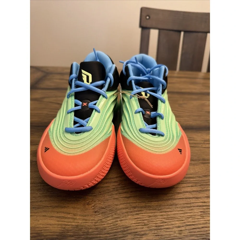 Size 6.5Y Adidas Dame X 